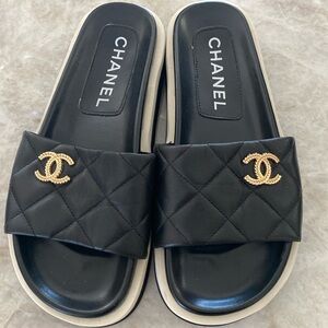 Chanel Copy slides